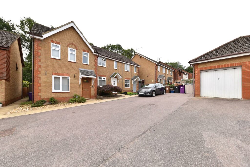 Thirlmere, Stevenage, Herts