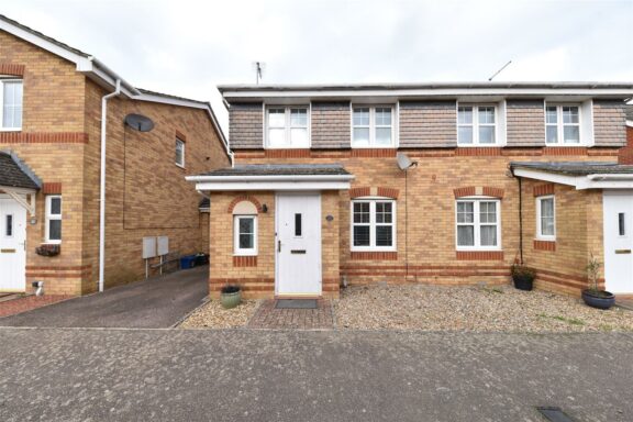 Epsom Close Image