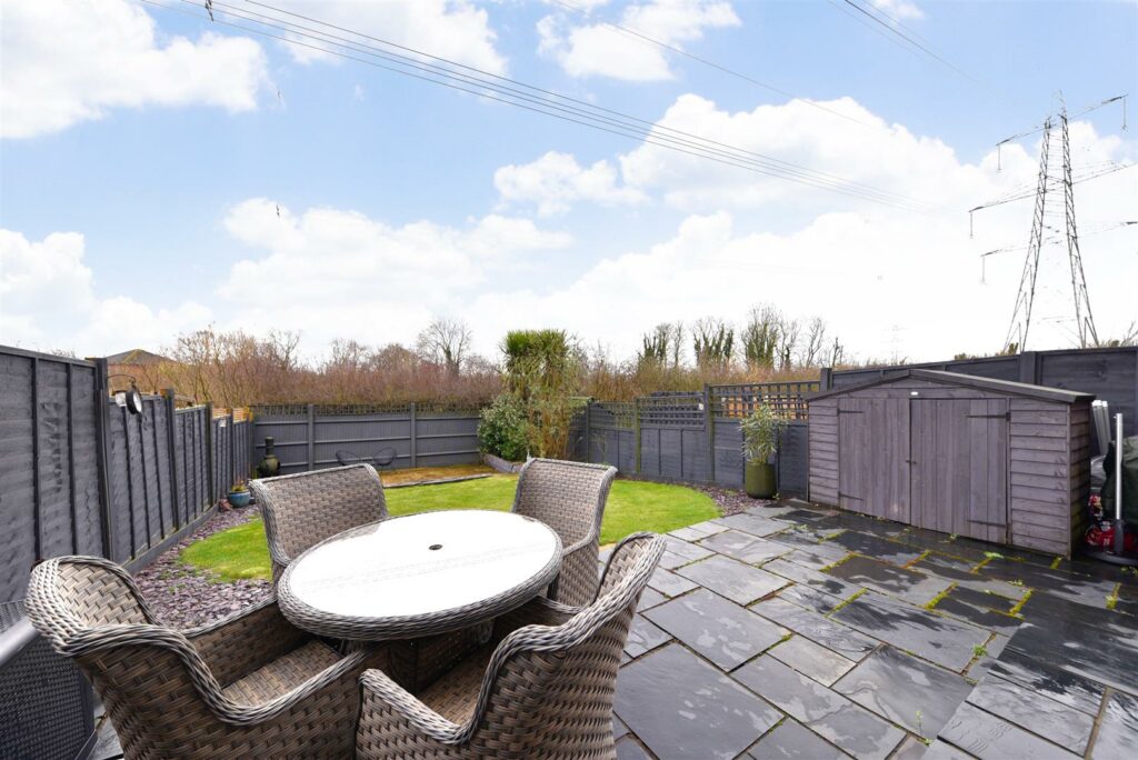 Cotswold Drive, Stevenage