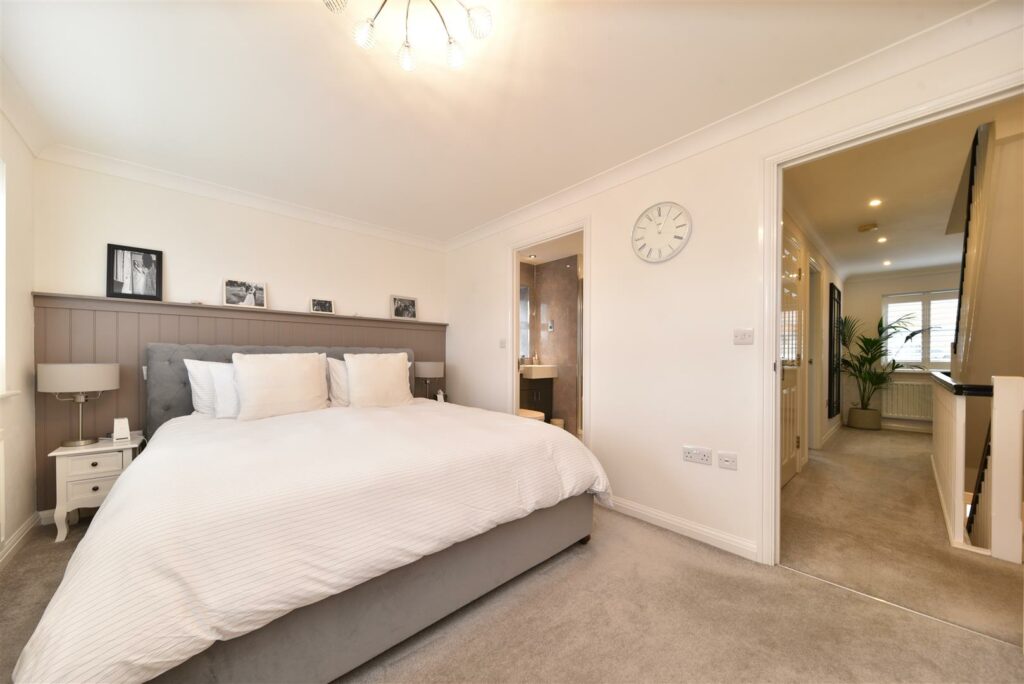 Cotswold Drive, Stevenage